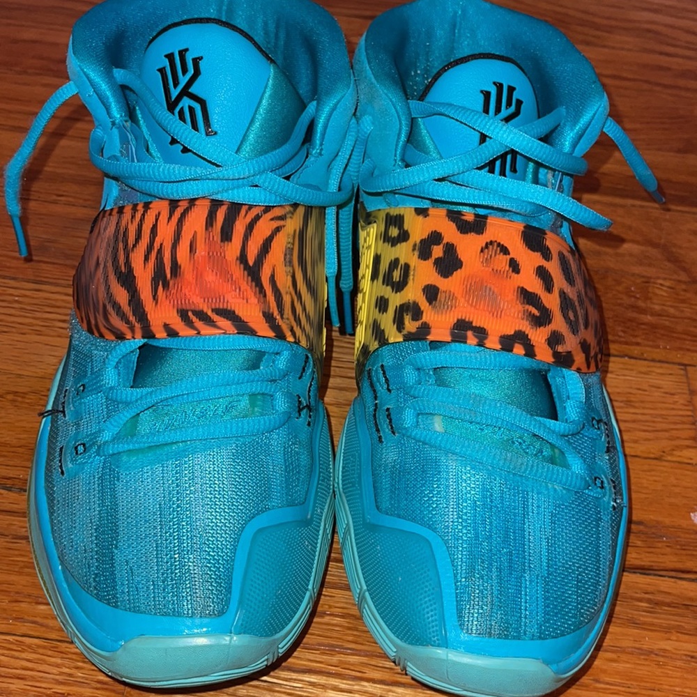 Kyrie 6 ‘Oracle Aqua’ Size 10.
